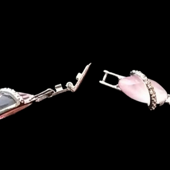 Avon Pink Silvertone Bracelet with Rhinestones | EUC - Picture 5 of 12